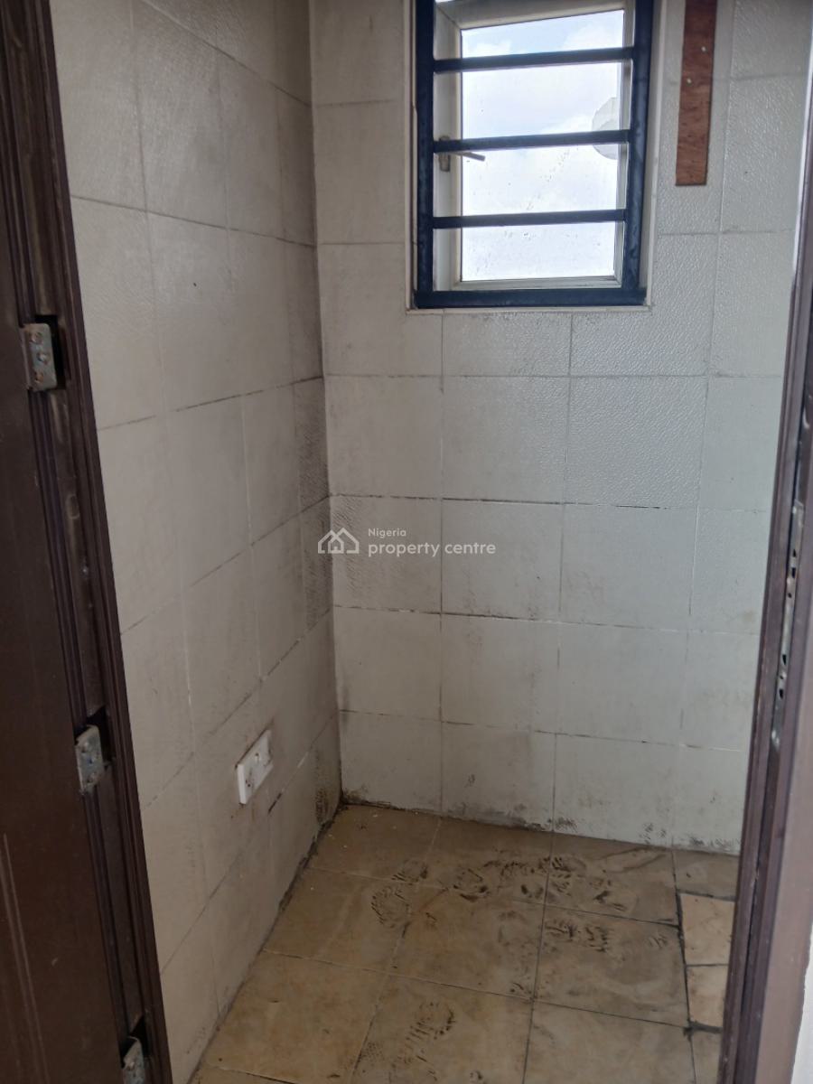 3 Bedroom Flat, Jacob Mews Estate, Adekunle, Yaba, Lagos, Flat / Apartment for Rent