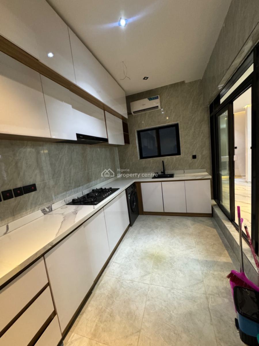 Exclusive Fully Furnished 2 Bedroom Apartment, Ikate, Lekki, Lagos, Flat / Apartment for Sale