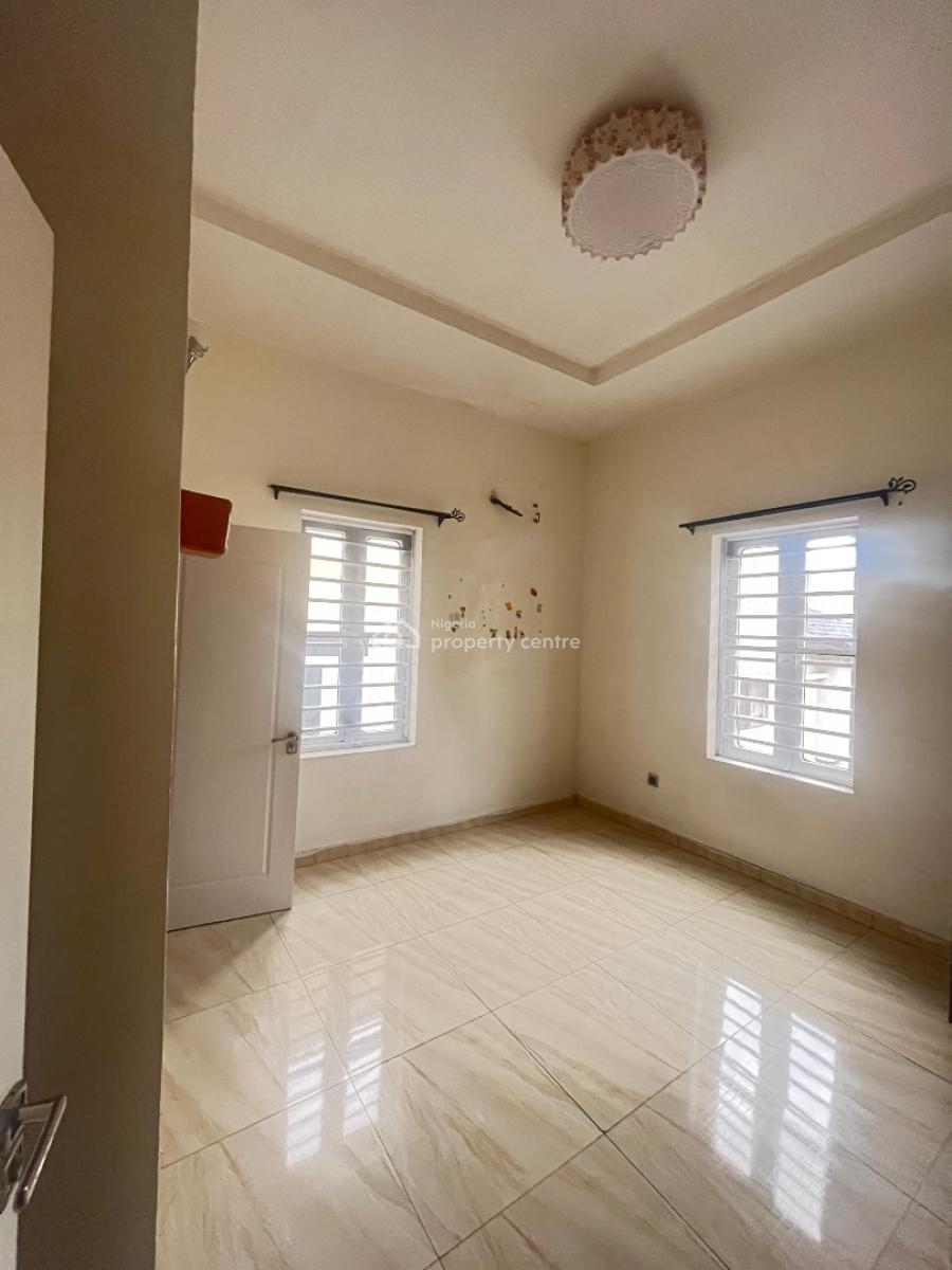 Spacious 4 Bedroom Semi-detached Duplex with Bq, Idado Estate, Osapa, Lekki, Lagos, Semi-detached Duplex for Rent