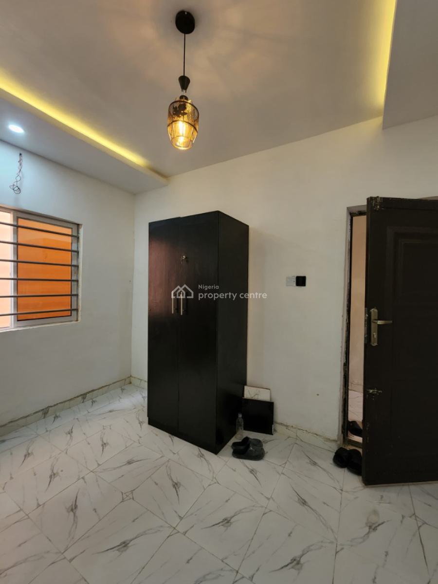 Semi-furnished Studio Apartment, Off Pedro Road, Shomolu, Lagos, Self Contain (single Rooms) for Rent