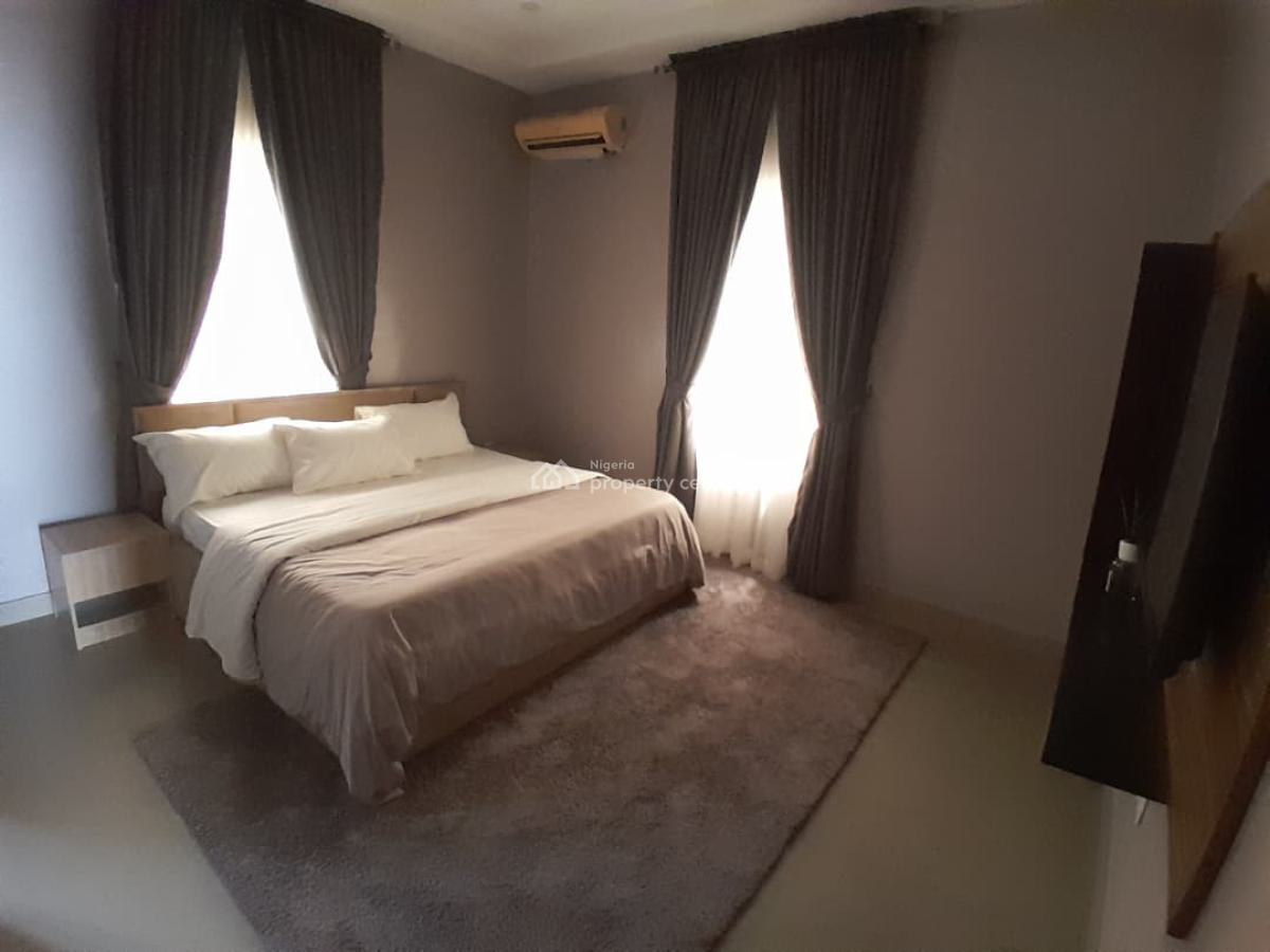 5 Bedroom Detached House, Osapa, Lekki, Lagos, Detached Duplex for Rent