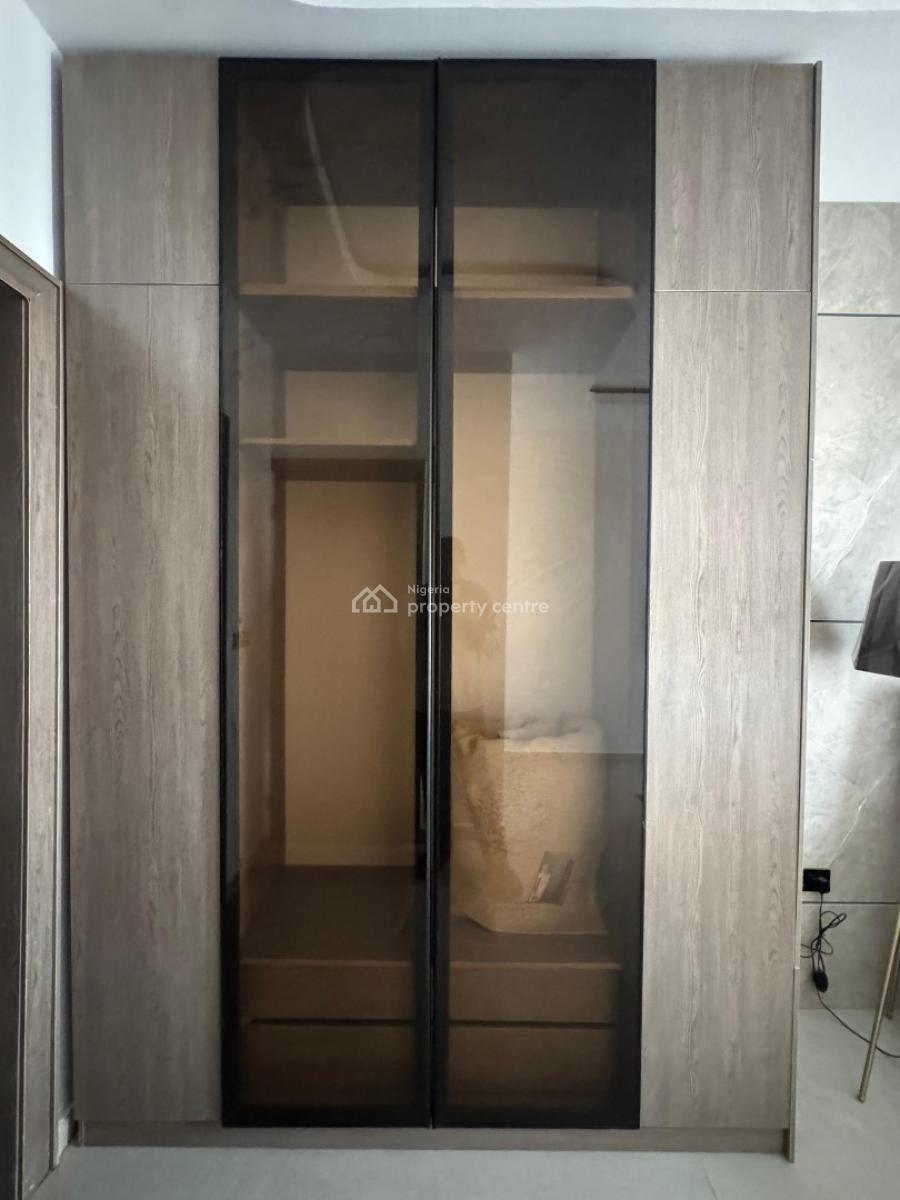 2 Bedroom Luxury Apartment, Lekki Phase 1, Lekki, Lagos, Flat / Apartment for Sale