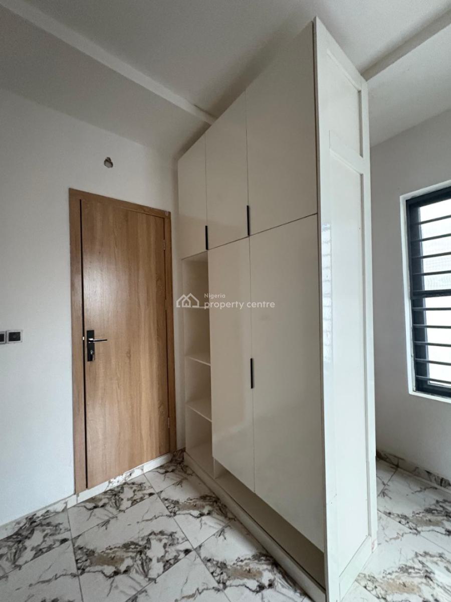 Hidden Gem: 5-bedroom Fully Detached, Ajah, Lagos, Detached Duplex for Sale