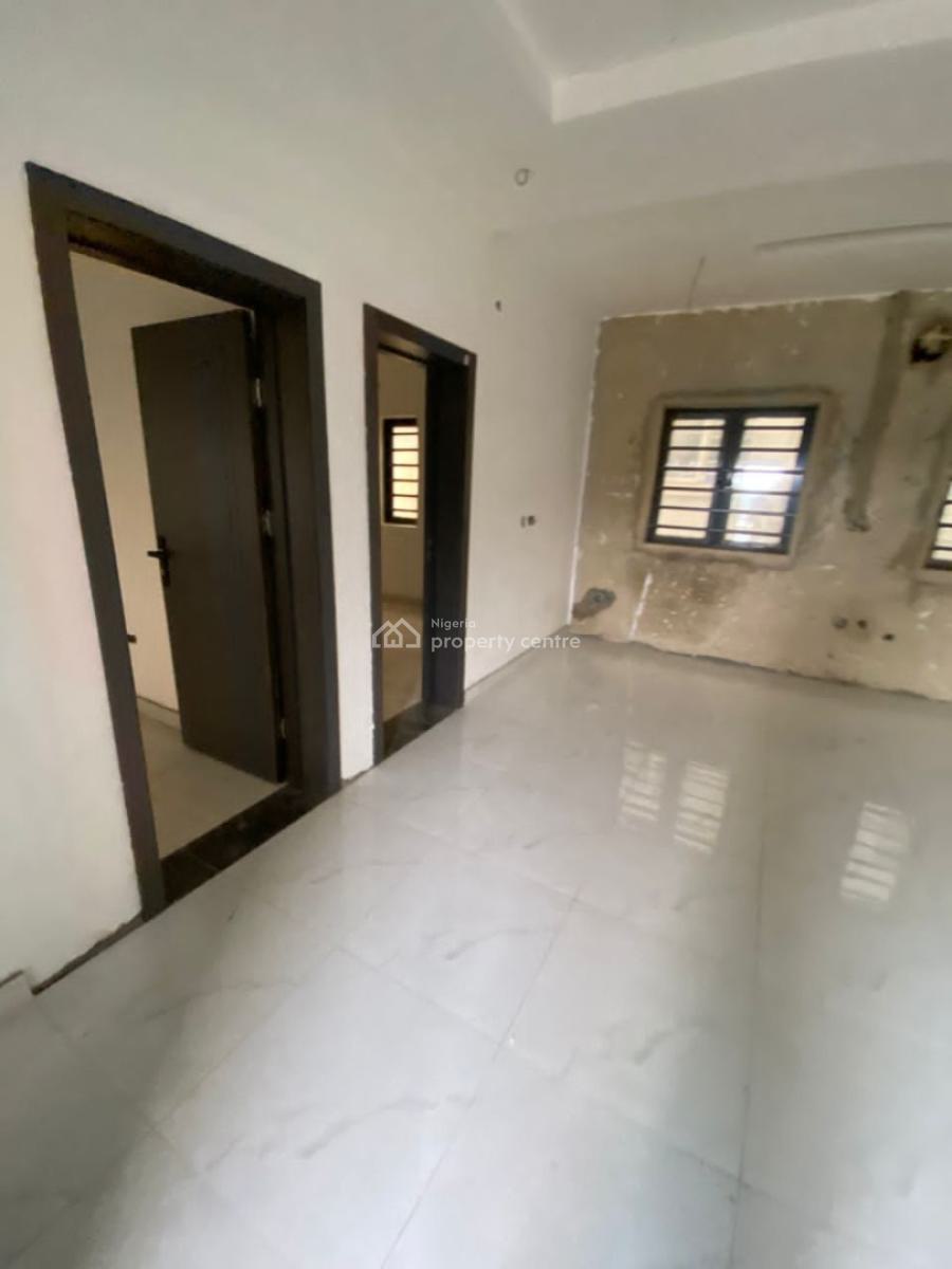 Brand New 2 Bedroom., Gra Phase 1, Magodo, Lagos, Flat / Apartment for Sale