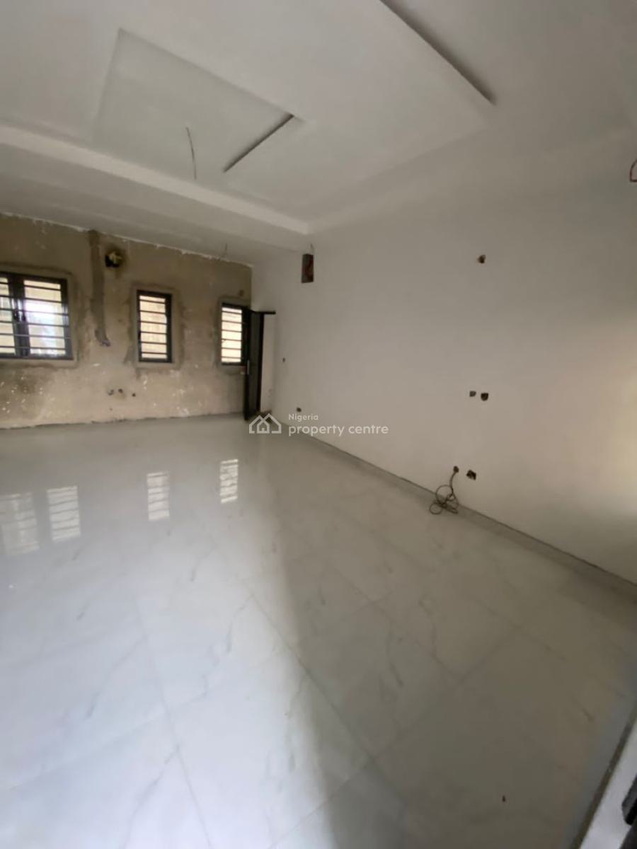 Brand New 2 Bedroom., Gra Phase 1, Magodo, Lagos, Flat / Apartment for Sale