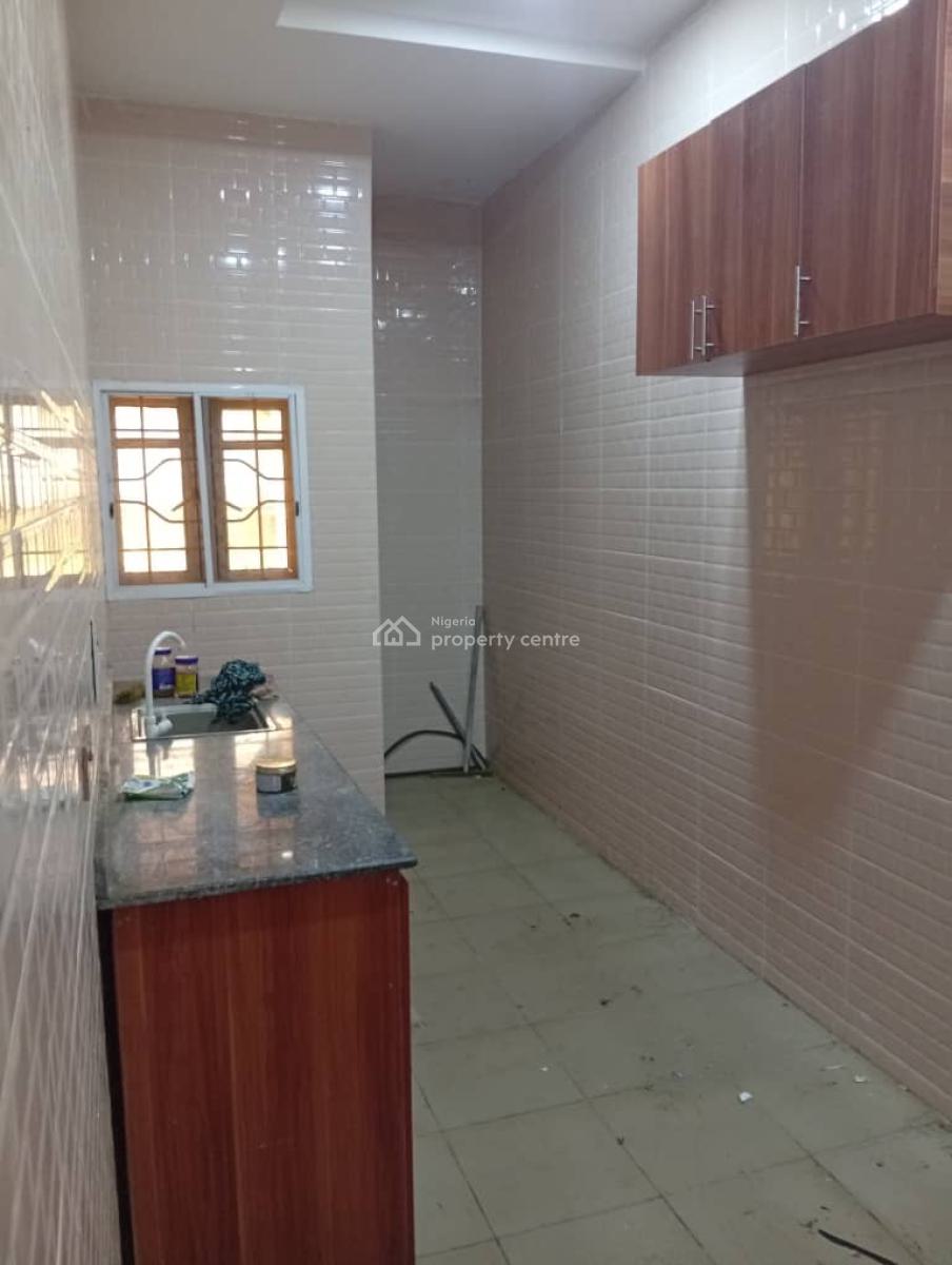 Excellent Spacious 2 Bedroom Apartment, Von Estate, Lugbe District, Abuja, Flat / Apartment for Rent