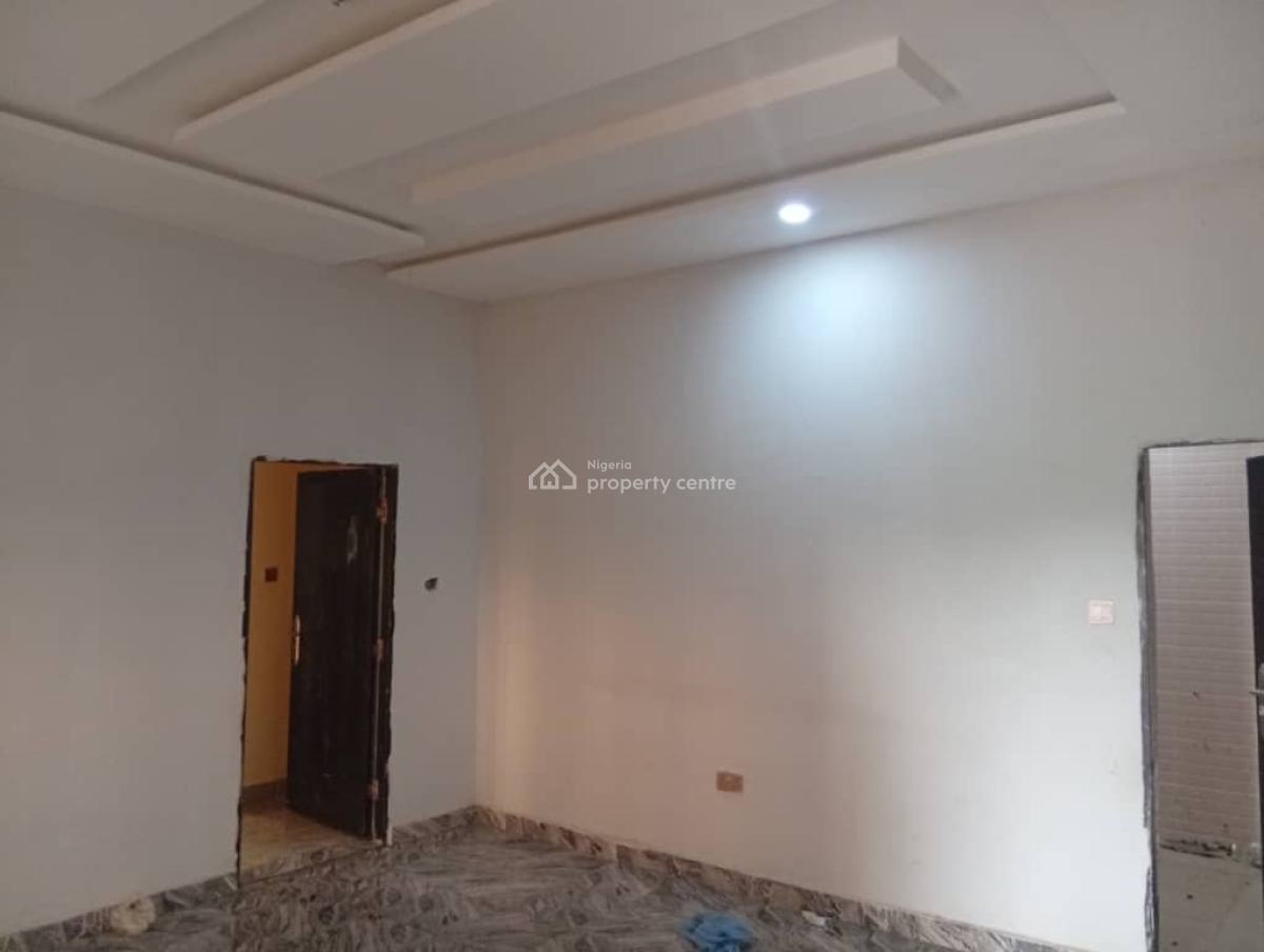 Excellent Spacious 2 Bedroom Apartment, Von Estate, Lugbe District, Abuja, Flat / Apartment for Rent