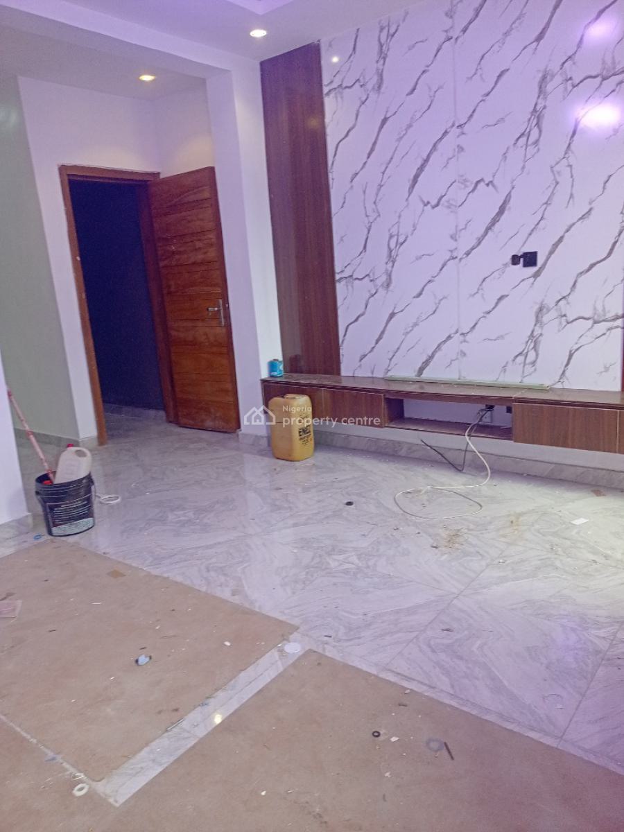 Room and Palour Self Contained, Ikota Gra, Lekki, Lagos, Mini Flat (room and Parlour) for Sale