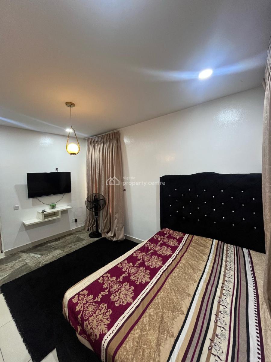 Spacious 1 Bedroom Apartment, Lekki Phase 1, Lekki, Lagos, Flat / Apartment Short Let