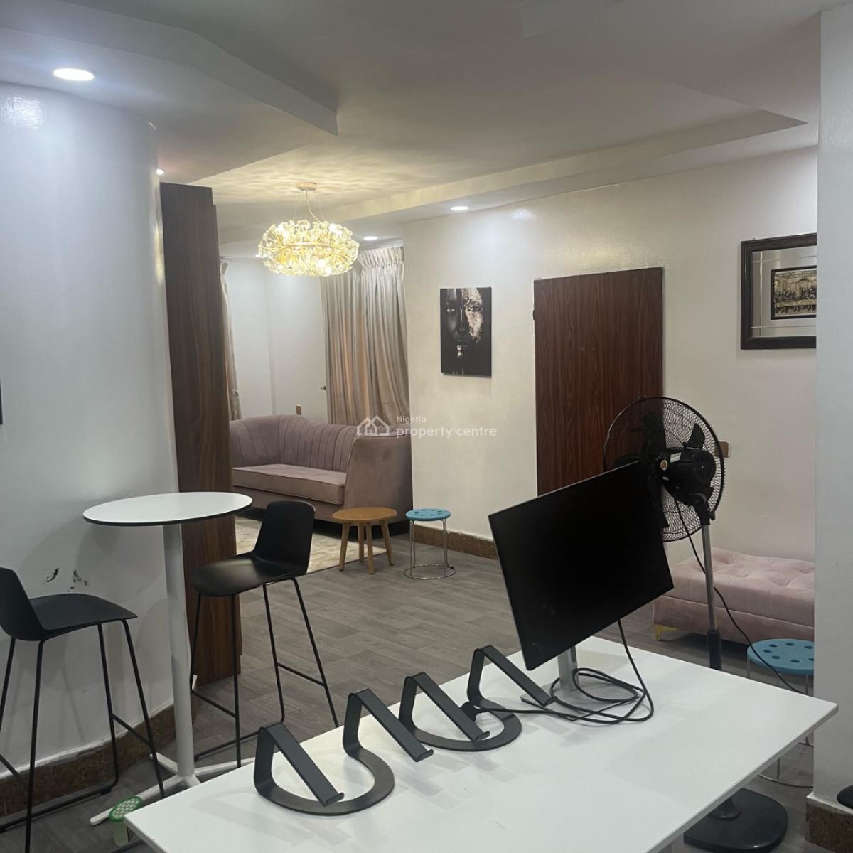 Spacious 1 Bedroom Apartment, Lekki Phase 1, Lekki, Lagos, Flat / Apartment Short Let