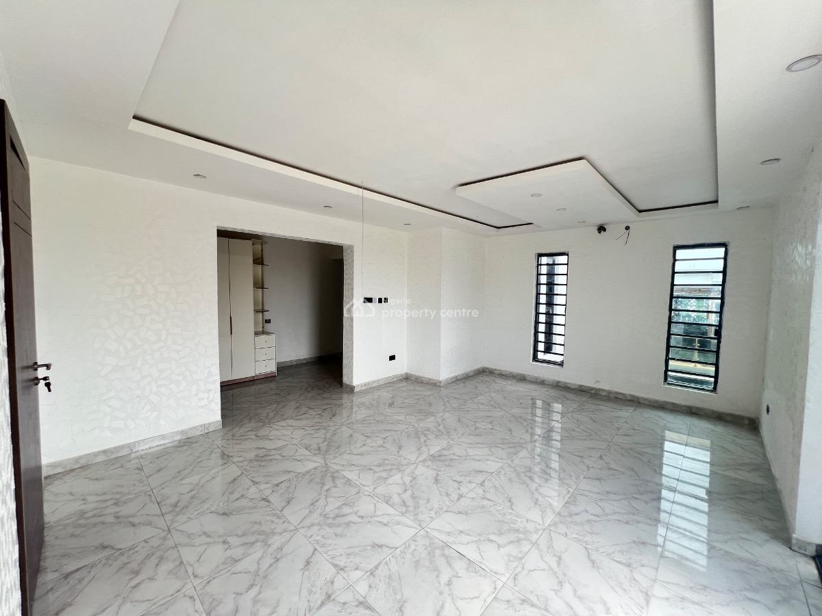 Stunning 5 Bedroom Duplex with Pool in an Estate, Victory Park Estate, Osapa, Lekki, Lagos, Semi-detached Duplex for Sale