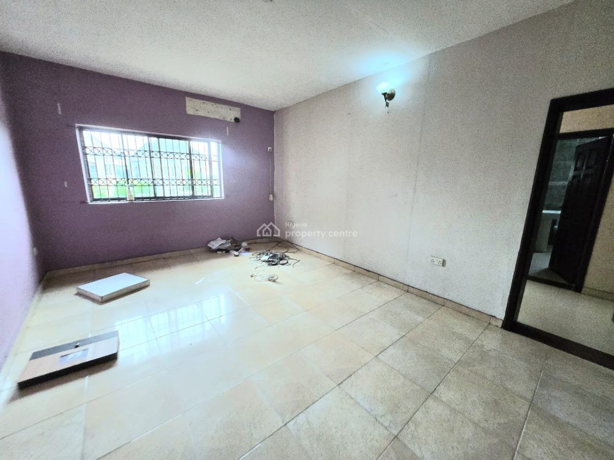 5 Bedroom Fully Detached House, Lekki Phase 1, Lekki, Lagos, Office Space for Rent