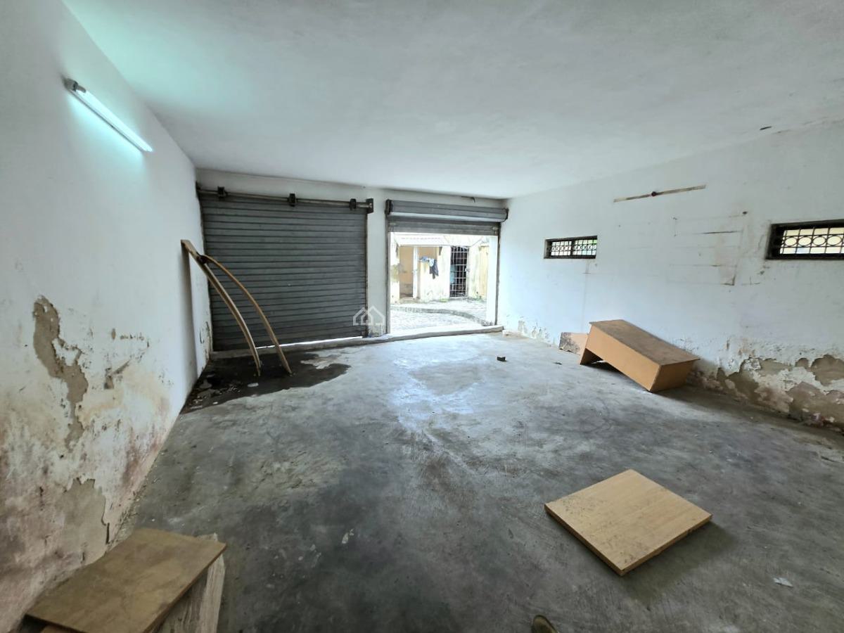 5 Bedroom Fully Detached House, Lekki Phase 1, Lekki, Lagos, Office Space for Rent