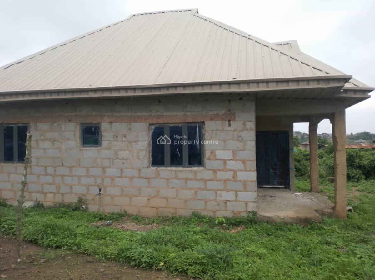 3 Bedroom Bungalow on Half Plot of Land with Car Pack, Gbopa, Ologuneru, Ibadan, Oyo, Detached Bungalow for Sale