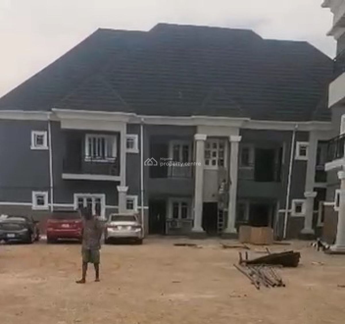 10flats of 3masters Bedrooms Each 100ft By 200ft Land Title Cofo, Oko Central Road, Off Airport Road, Gra Benin City, Benin, Oredo, Edo, Block of Flats for Sale