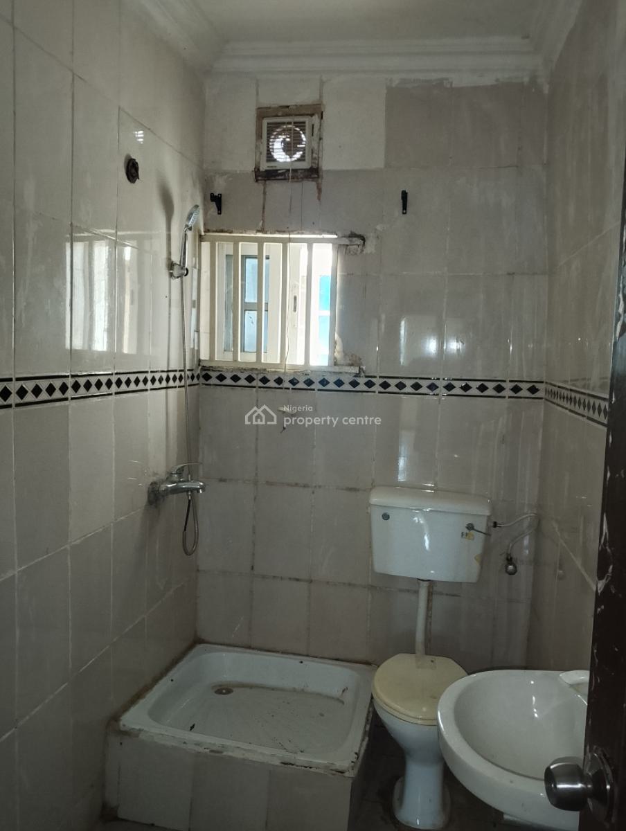 3 Bedrooms Flat, Rev. Chris Oyahkhilome Crescent, Durumi, Abuja, Flat / Apartment for Rent