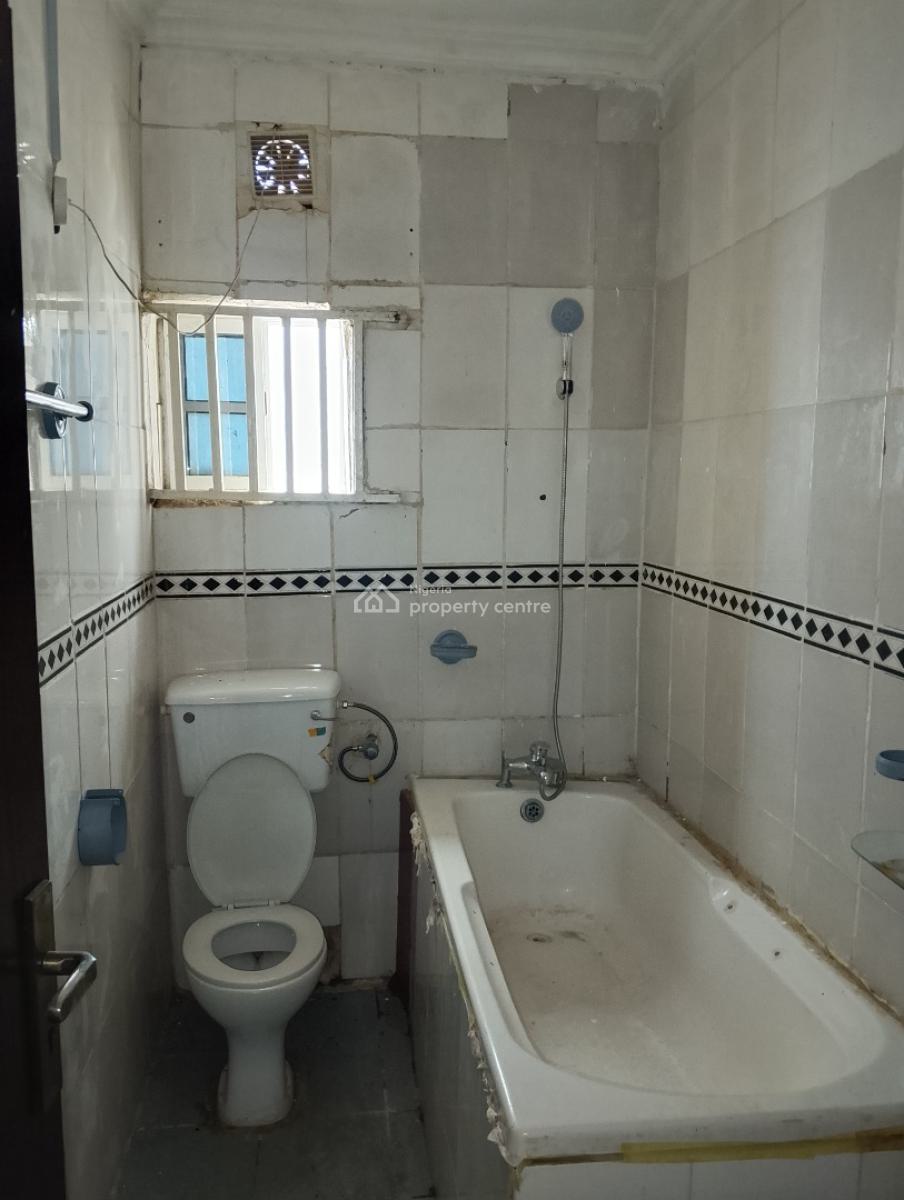 3 Bedrooms Flat, Rev. Chris Oyahkhilome Crescent, Durumi, Abuja, Flat / Apartment for Rent