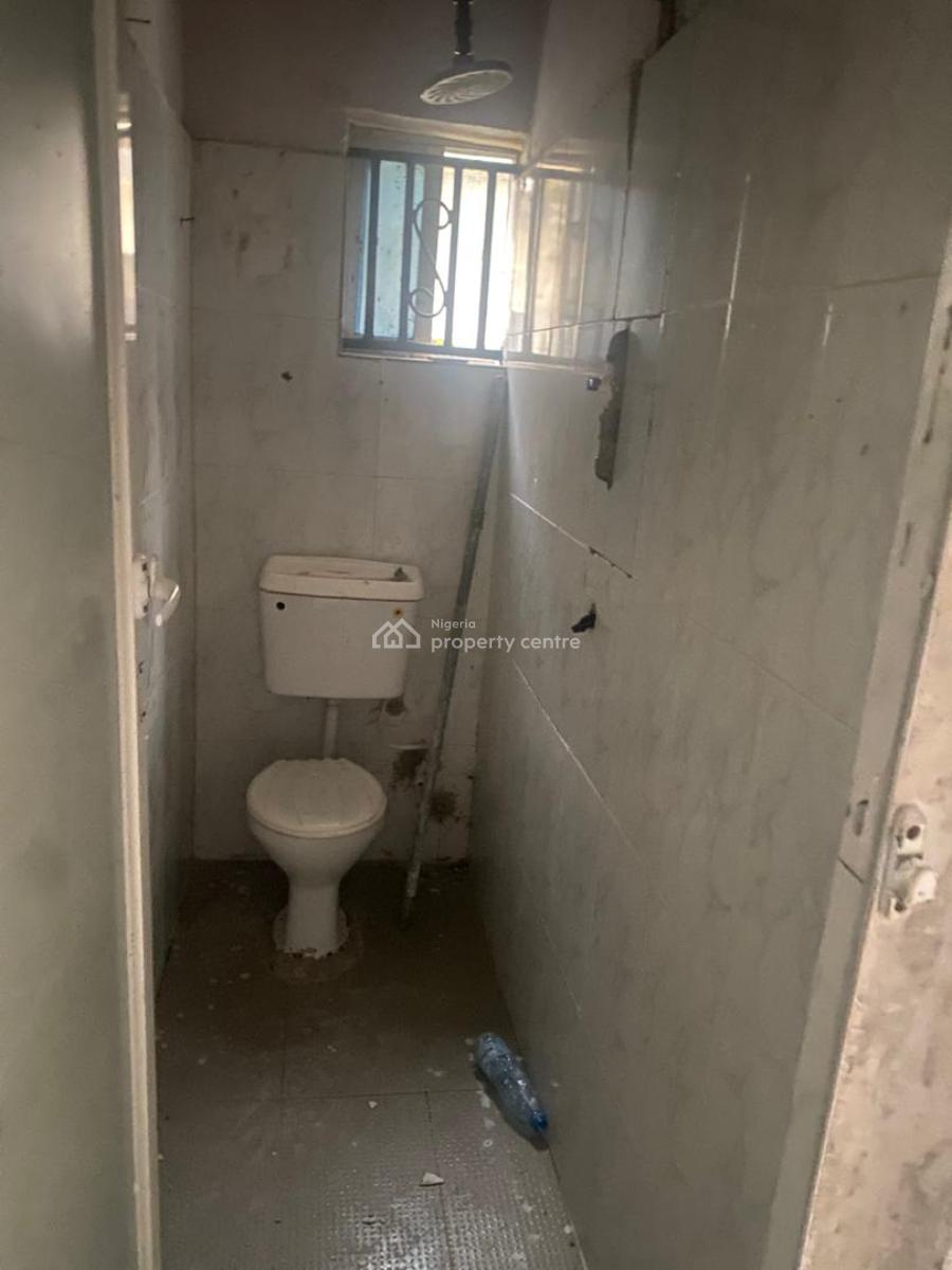 Room and Parlour with Excellent Facilities, Akabueze Street, Majek, Sangotedo, Ajah, Lagos, Mini Flat (room and Parlour) for Rent
