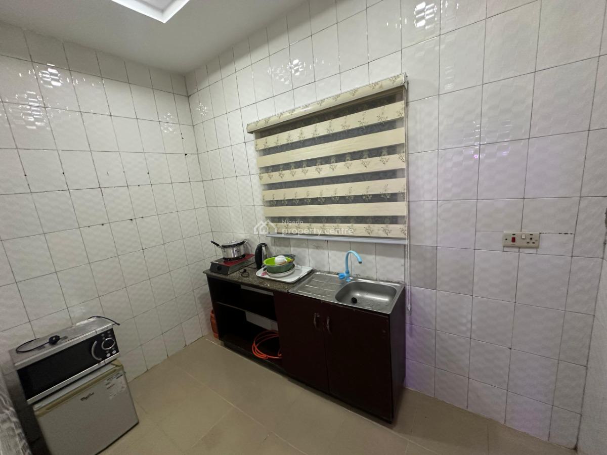 Luxury 1 Bedroom Apartment, 30 Douglas Street, Rumuolumeni, Port Harcourt, Rivers, Flat / Apartment Short Let