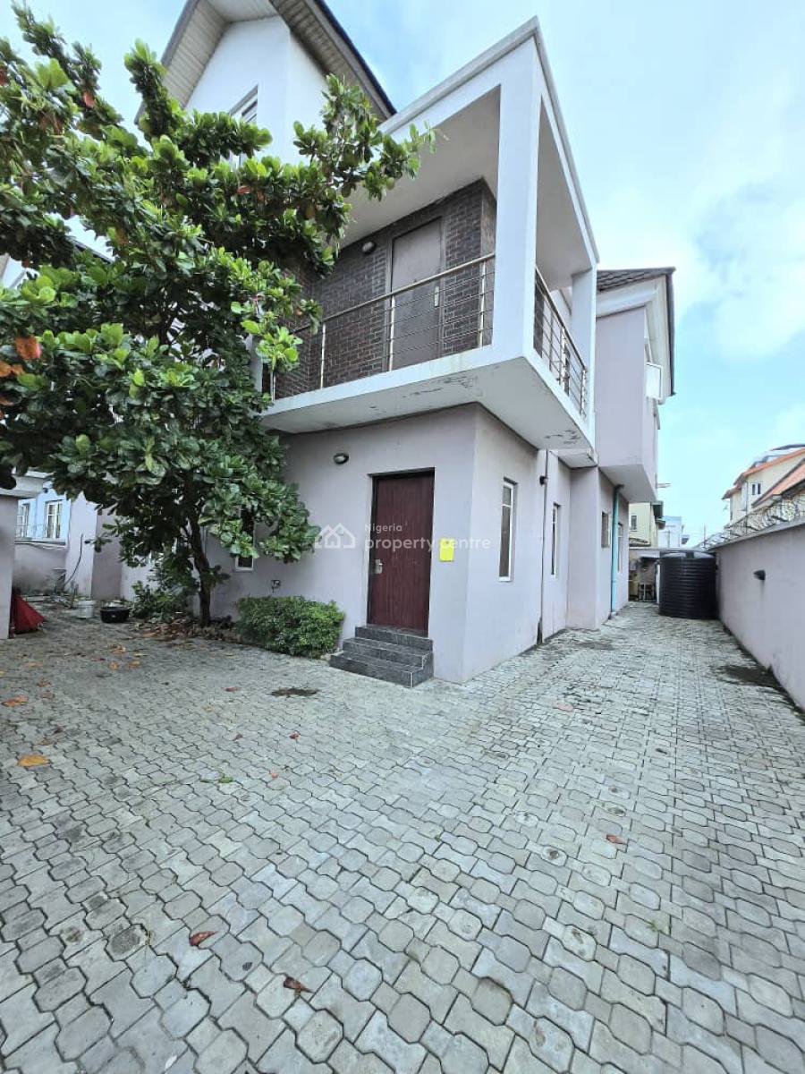 5- Bedroom Semi Detached House, Lekki Phase 1, Lekki, Lagos, Semi-detached Duplex for Rent