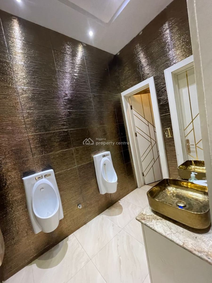 Massive Night Club Upstairs for Lease, Lekki, Lagos, Commercial Property for Rent