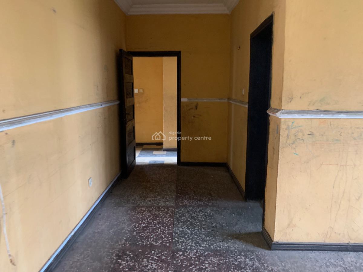 3 Bedroom Apartment, Allen, Ikeja, Lagos, Flat / Apartment for Rent