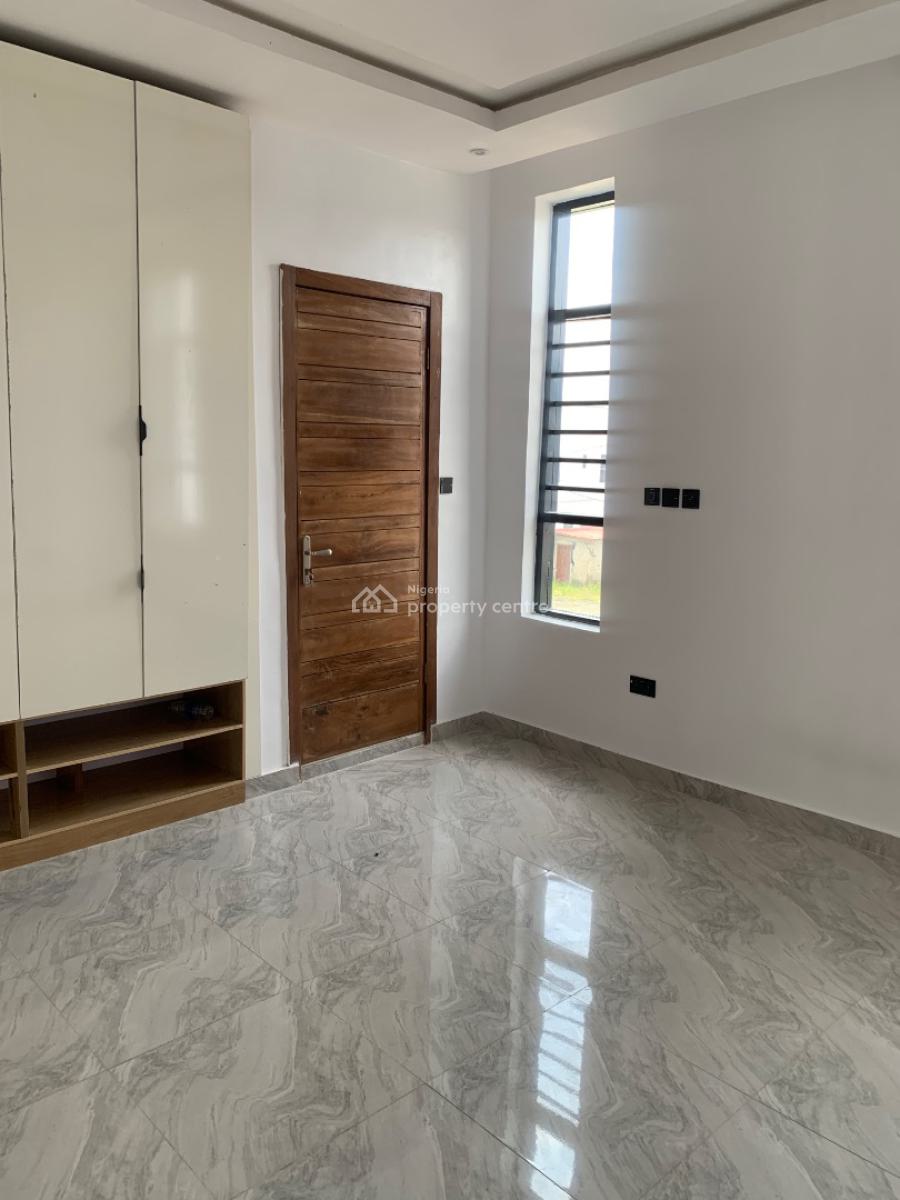 Beautiful 1&2 Bedroom Apartment with Rooftop Lounge,gym and Pool, Ikota, Lekki, Lagos, Block of Flats for Sale