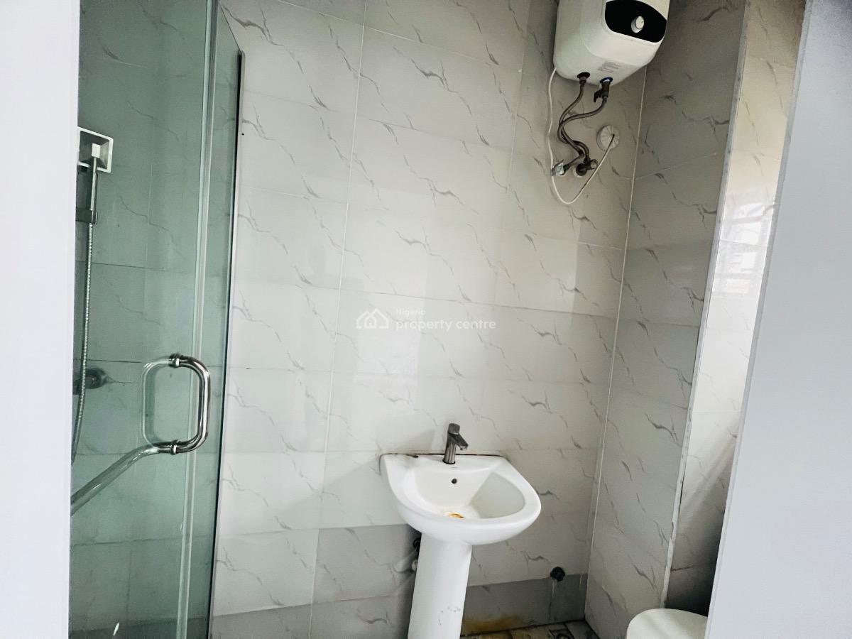 2bedroom Apartment, Lekki Conservative, Lekki, Lagos, Flat / Apartment for Rent