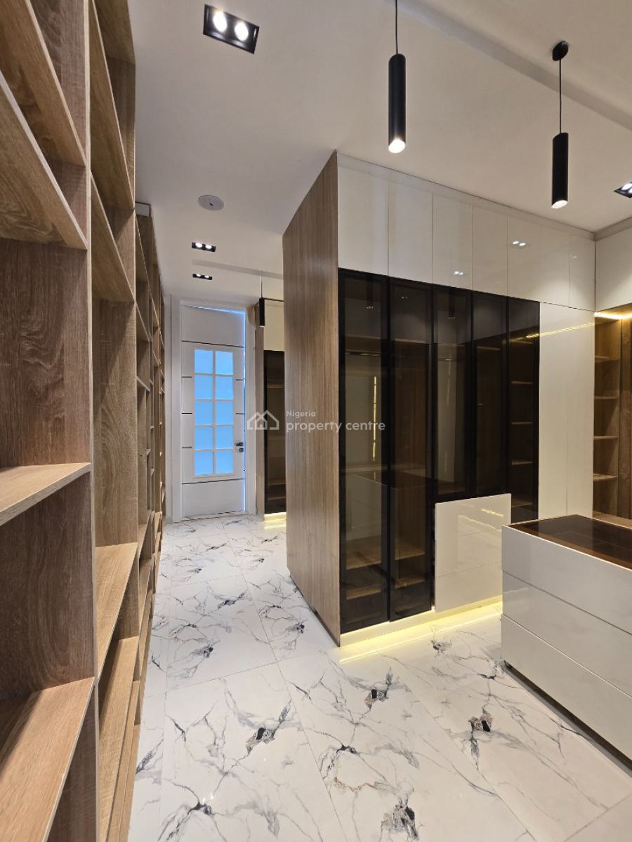 Luxury 6 Bedroom House, Osapa, Lekki, Lagos, Detached Duplex for Sale