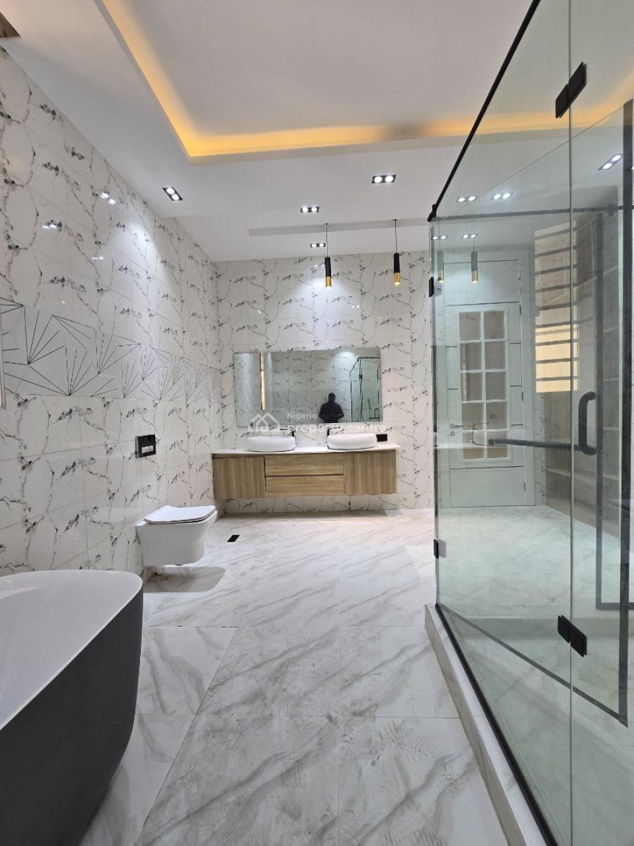 Luxury 6 Bedroom House, Osapa, Lekki, Lagos, Detached Duplex for Sale