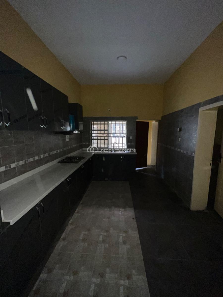 Standard and Spacious 4bed Semi Detached Duplex + 2 Rooms Bq in Lekki, Lekki Phase 1, Lekki, Lagos, Semi-detached Duplex for Rent