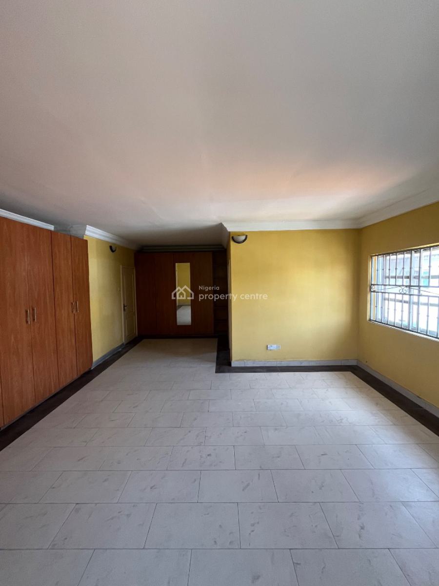 Standard and Spacious 4bed Semi Detached Duplex + 2 Rooms Bq in Lekki, Lekki Phase 1, Lekki, Lagos, Semi-detached Duplex for Rent