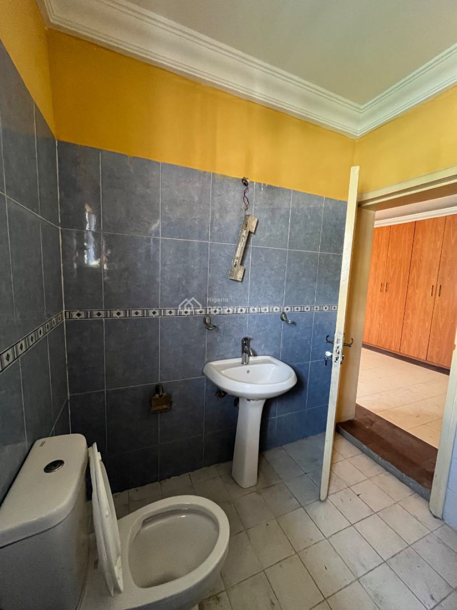 Standard and Spacious 4bed Semi Detached Duplex + 2 Rooms Bq in Lekki, Lekki Phase 1, Lekki, Lagos, Semi-detached Duplex for Rent
