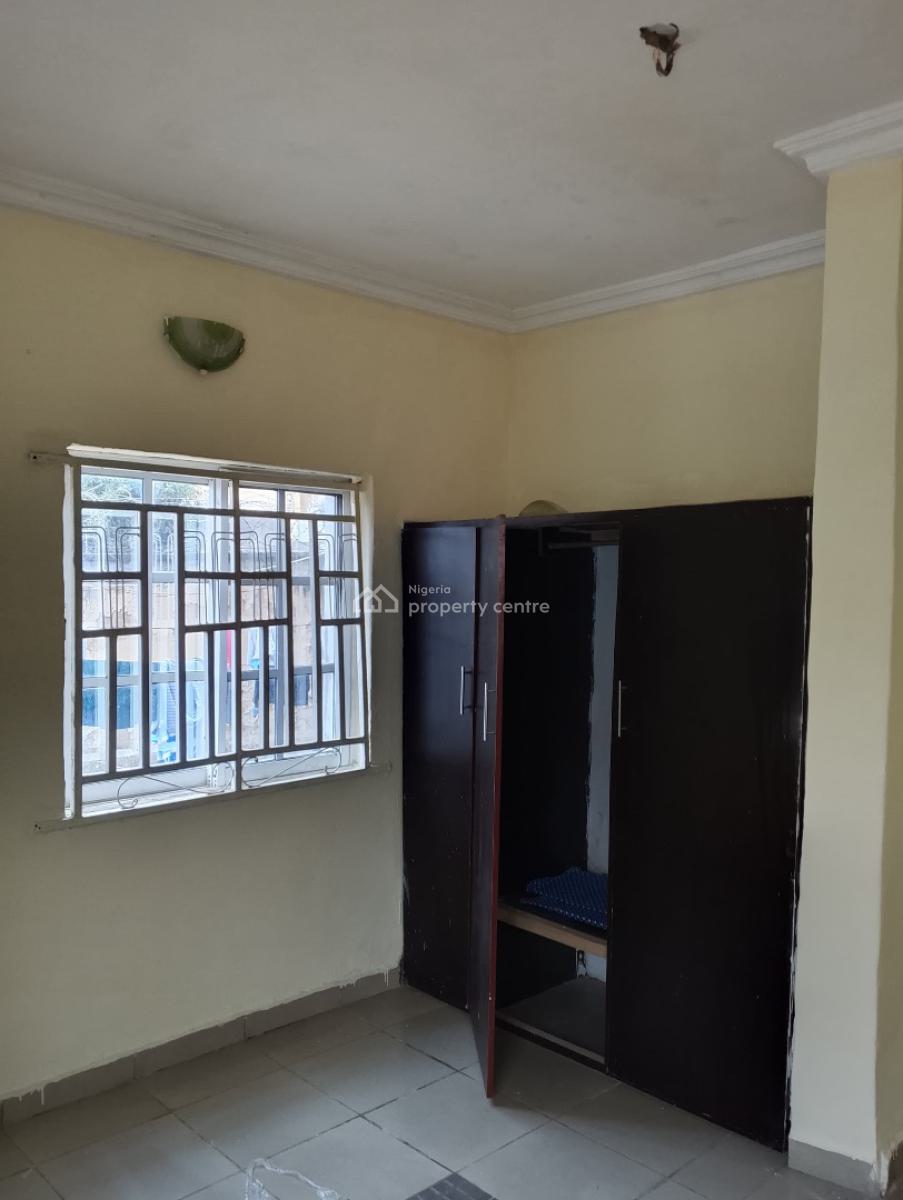 3 Bedroom Flat (ground Floor), in an Estate, Durumi, Abuja, Flat / Apartment for Rent
