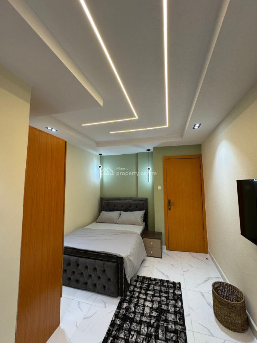 3-bedroom Cozy Apartment with Excellent Facilities, Block E Apartment 7, New Town Apartment, Olaleye New Town Estate, Iponri, Surulere, Lagos, Flat / Apartment Short Let