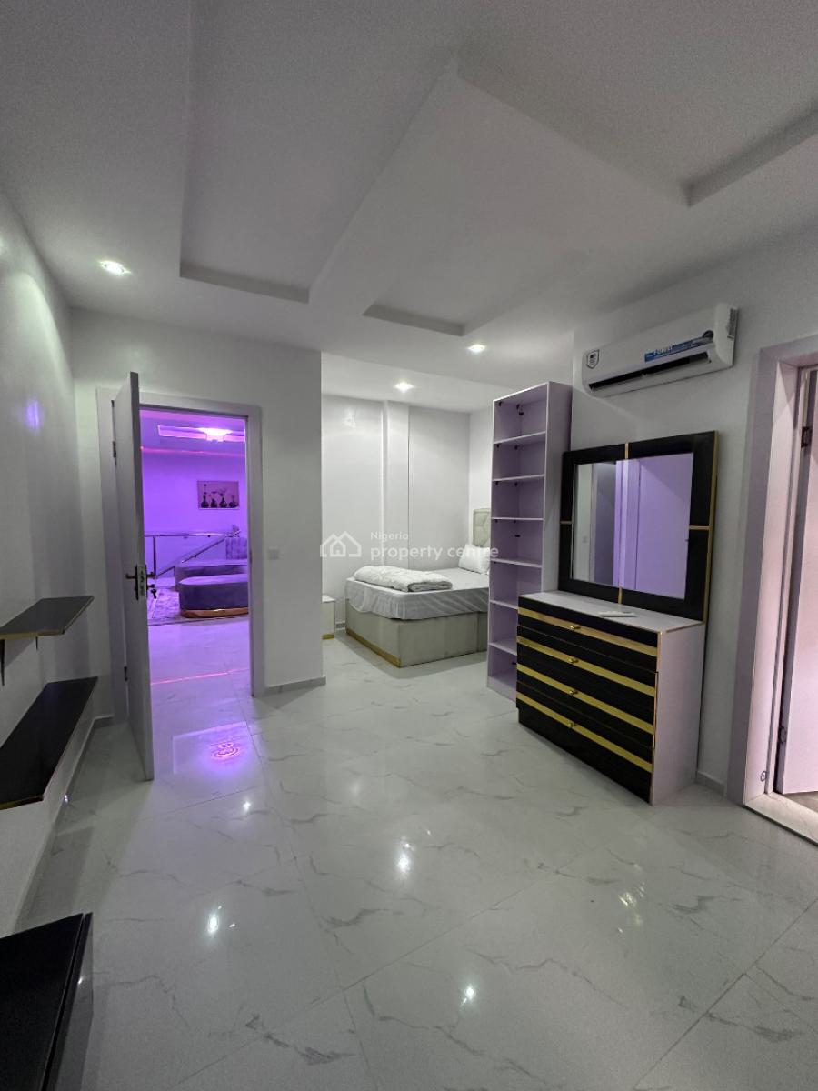 Beautiful 5 Bedroom Maisonette Available, Kizz Daniel Street, Ikate, Lekki, Lagos, Flat / Apartment Short Let