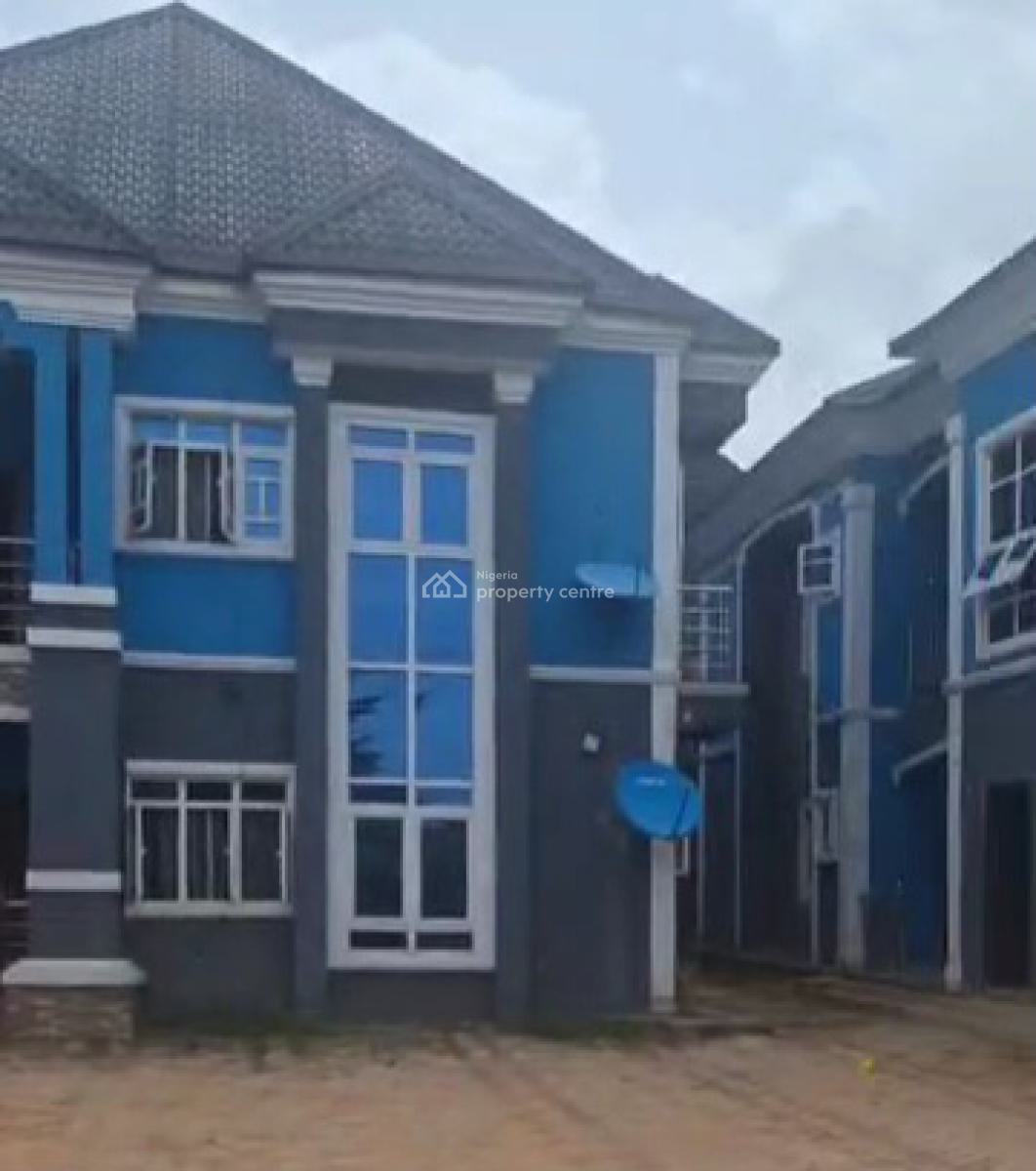 4flats of 3bedroom & 2flats of 2bedroom & 2flats of Room &parlour, Mtn Mast Ugbor Road, Gra Benin City., Benin, Oredo, Edo, Block of Flats for Sale