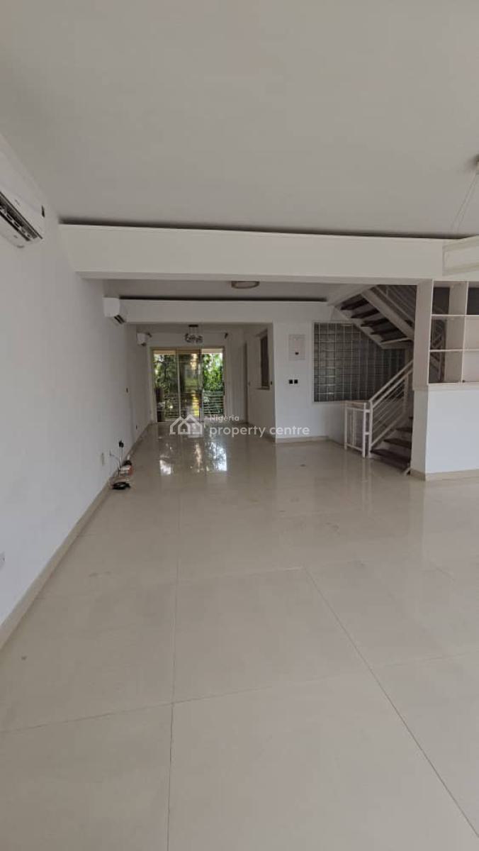 Spacious 4 Bedroom Terrace Duplex with Bq, Banana Island, Banana Island, Ikoyi, Lagos, Terraced Duplex for Rent