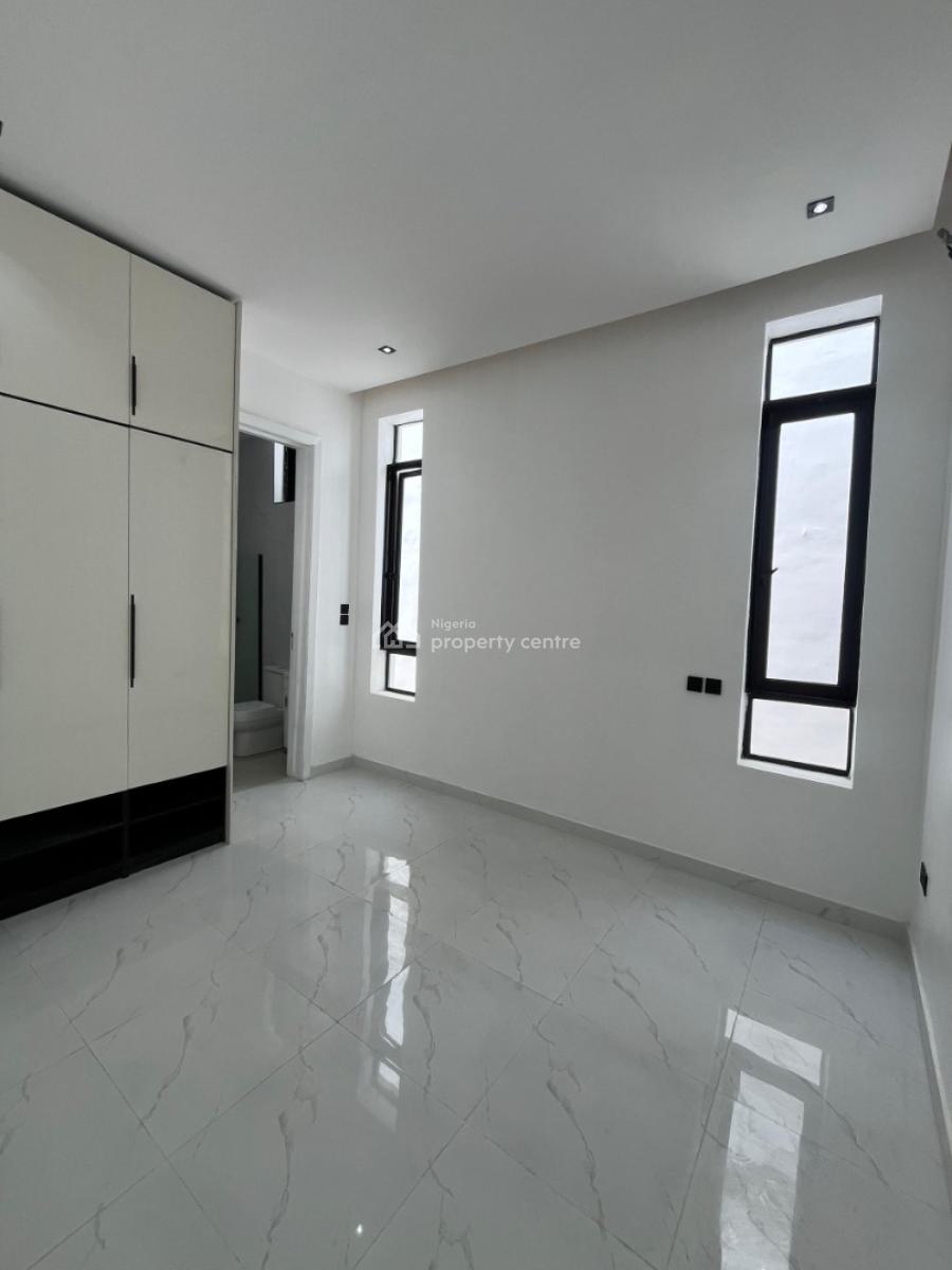 5 Bedroom Semi Detached Duplex, Orchid , Lekki , Lagos, Nigeria, Lekki, Lagos, Semi-detached Duplex for Sale