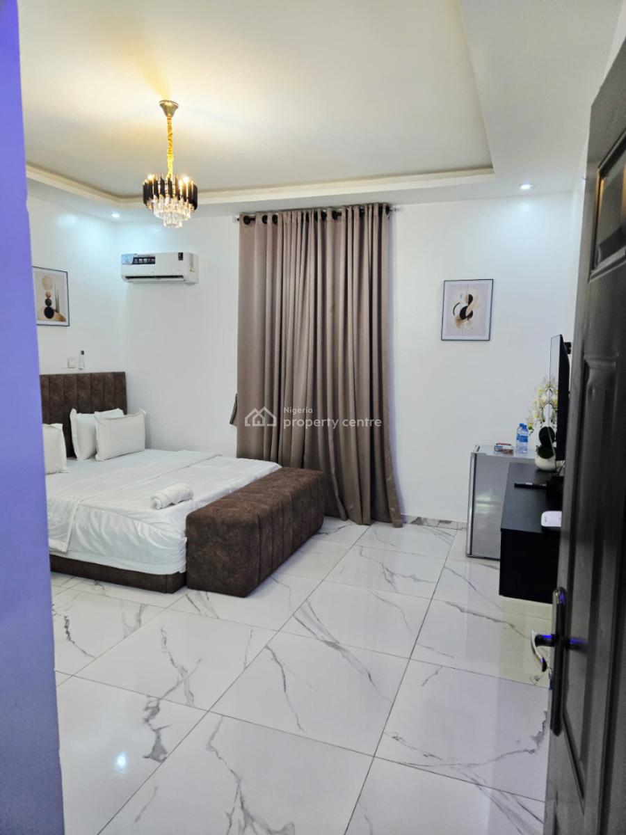 Luxury 1 Bedroom Apartment, Gilmore, Jahi, Abuja, Flat / Apartment Short Let