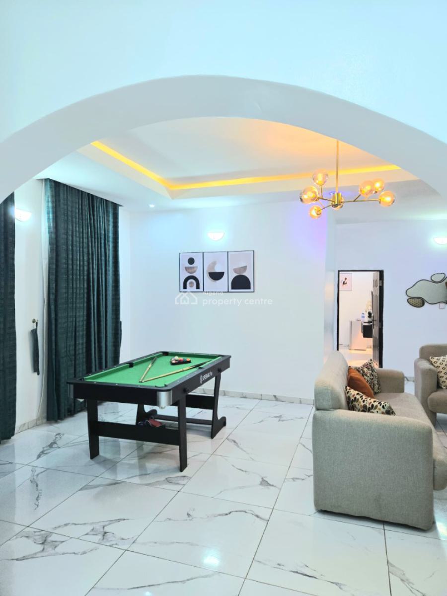 Luxury 1 Bedroom Apartment, Gilmore, Jahi, Abuja, Flat / Apartment Short Let