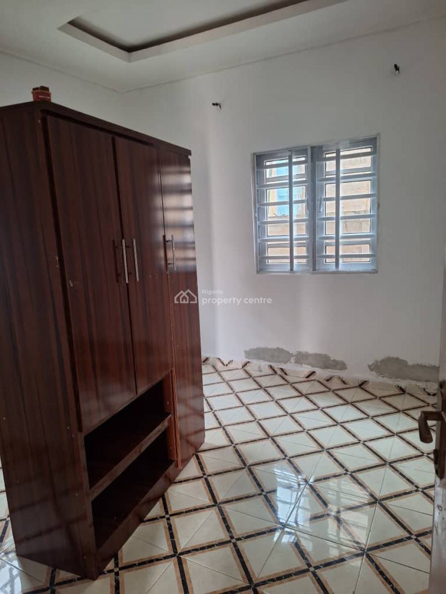 2flats of 2bedrooms & 2flats of Room & Parlour 50ft By 100ft Land, Amagba Road, Gra, Benin City, Benin, Oredo, Edo, Block of Flats for Sale