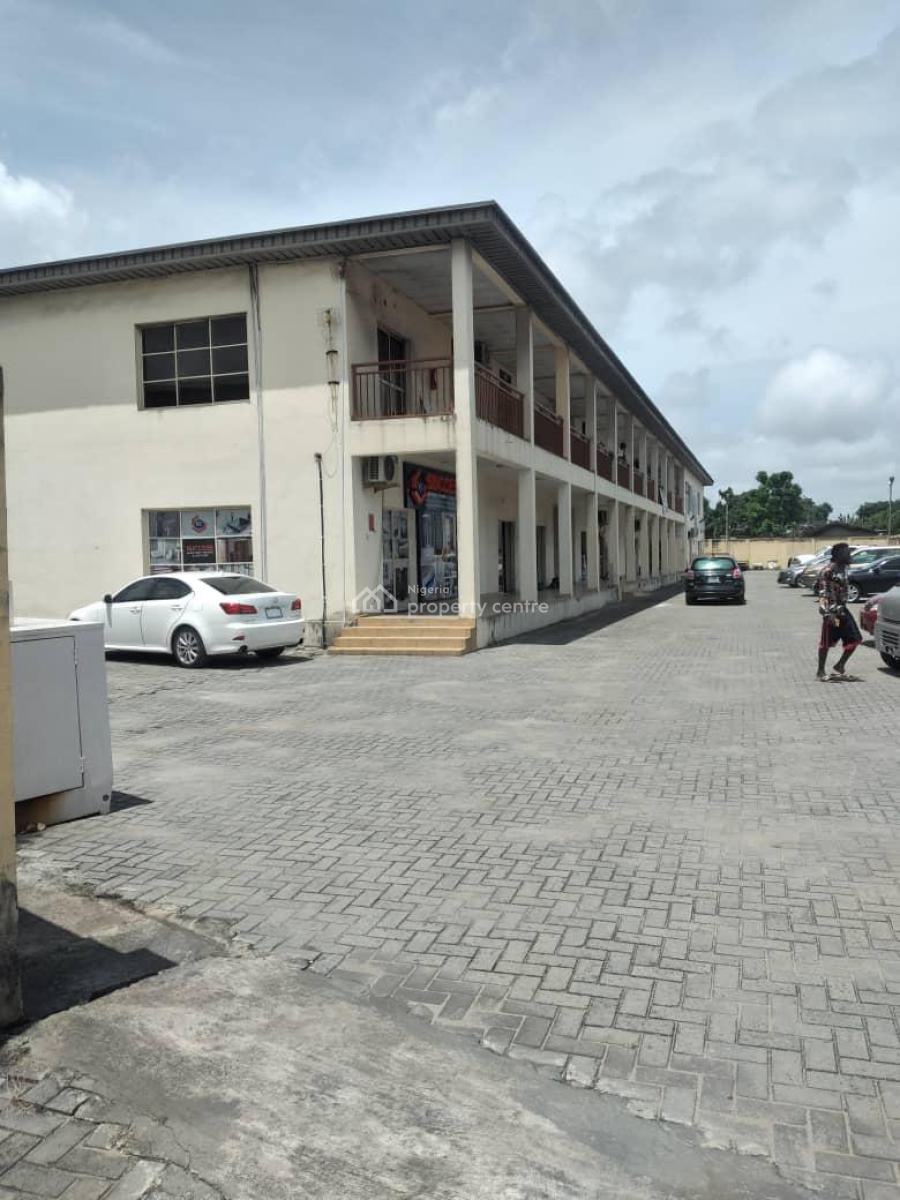 24sqm Shop/office Open Space, Platinum Plaza, Ikota, Lekki, Lagos, Shop for Rent
