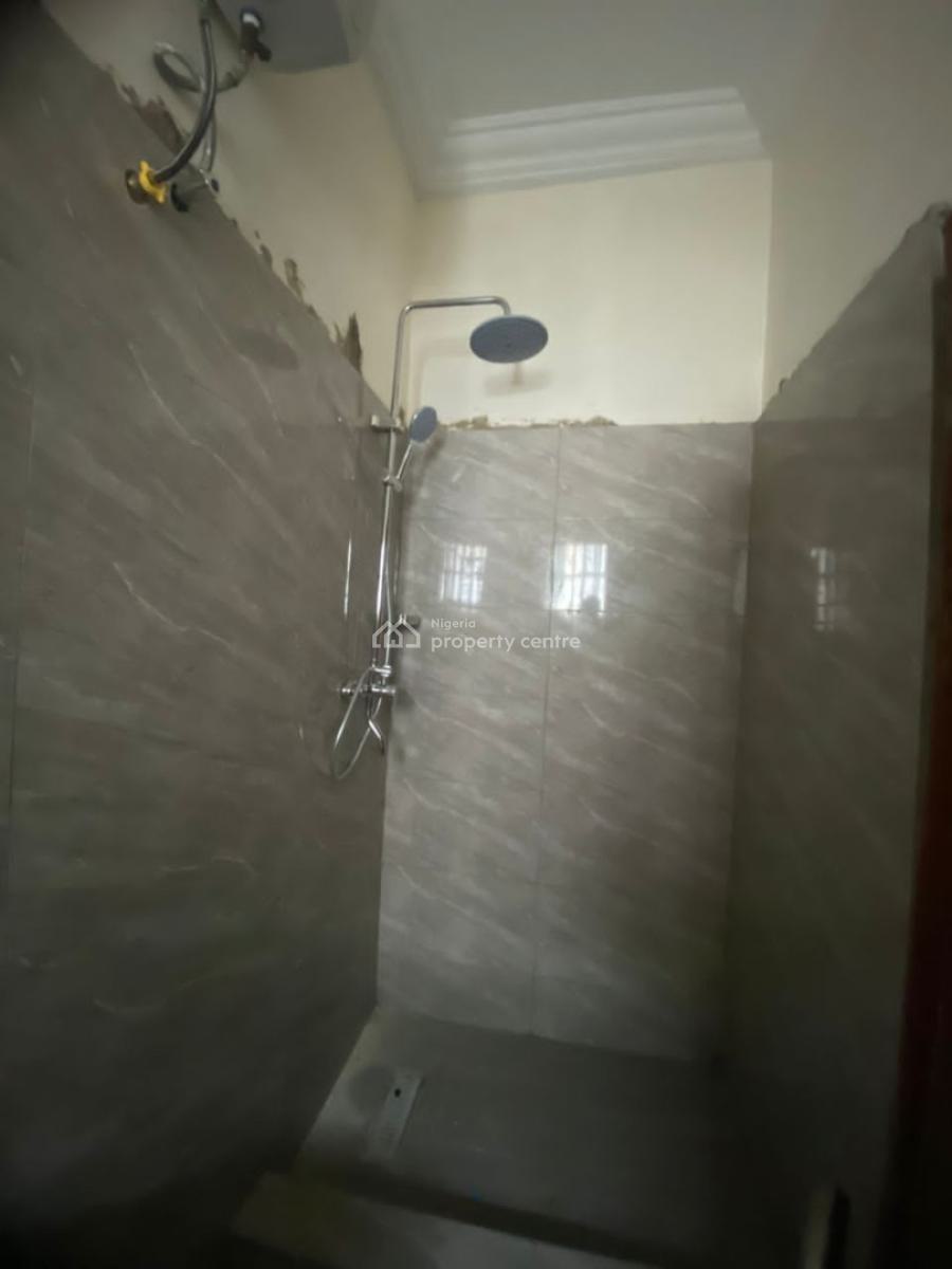 3 Bedroom Apartment with Bq, Lekki Phase 1, Lekki, Lagos, Flat / Apartment for Rent