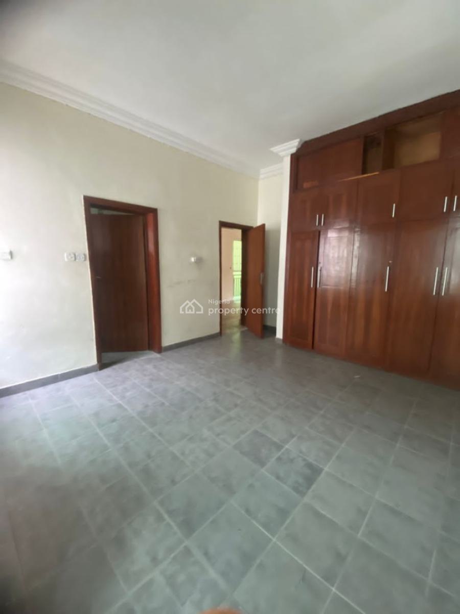 3 Bedroom Apartment with Bq, Lekki Phase 1, Lekki, Lagos, Flat / Apartment for Rent