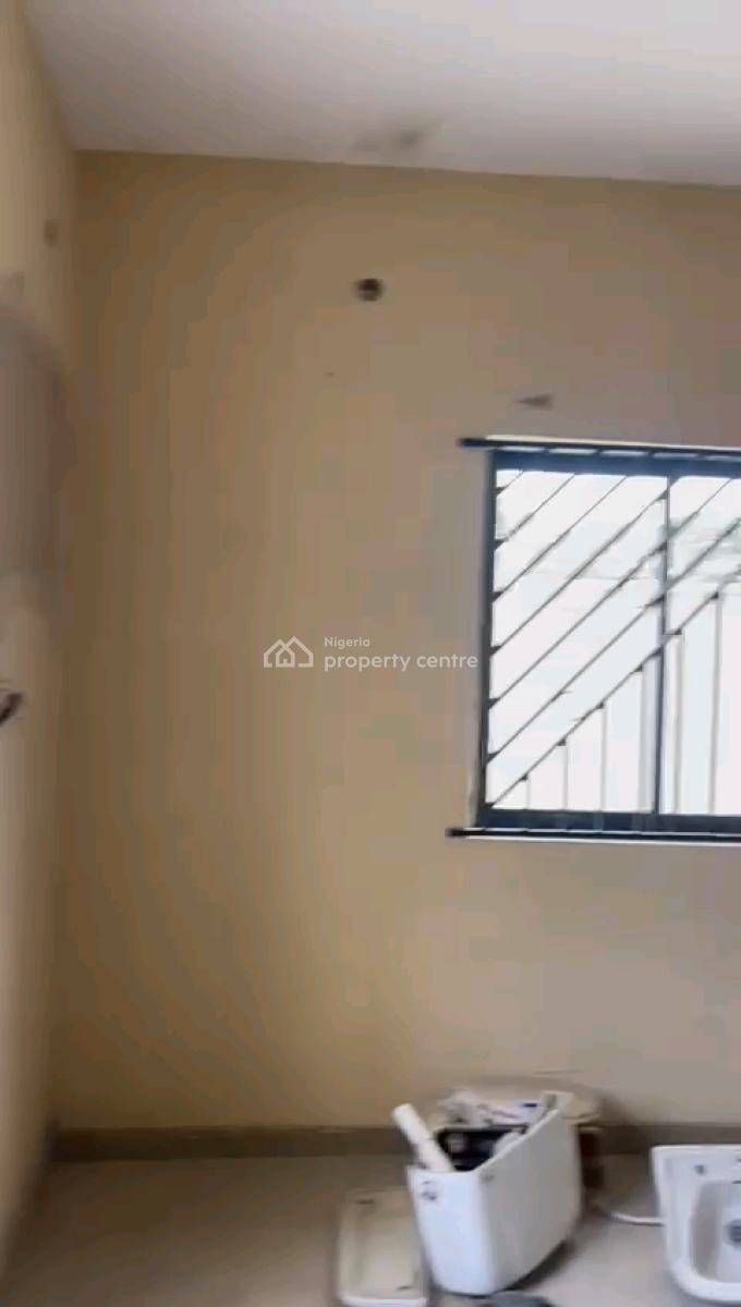 Decent 3bedrm Ground Flat with 3t2b a Room En-suite in a Well Secured, Medina Estate, Medina, Gbagada, Lagos, Flat / Apartment for Rent