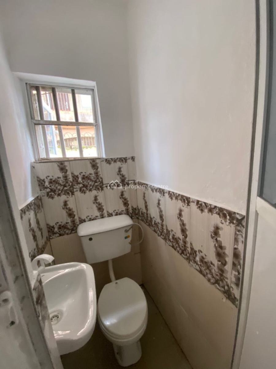 Clean and Cute 2 Bedroom Apartment Available, Sangotedo, Ajah, Lagos, Flat / Apartment for Rent