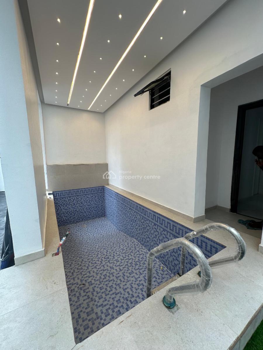Contemporary Spacious 5 Bedroom Fully Detached Duplex with Bq, Lekki Lagos, Vgc, Lekki, Lagos, Detached Duplex for Sale