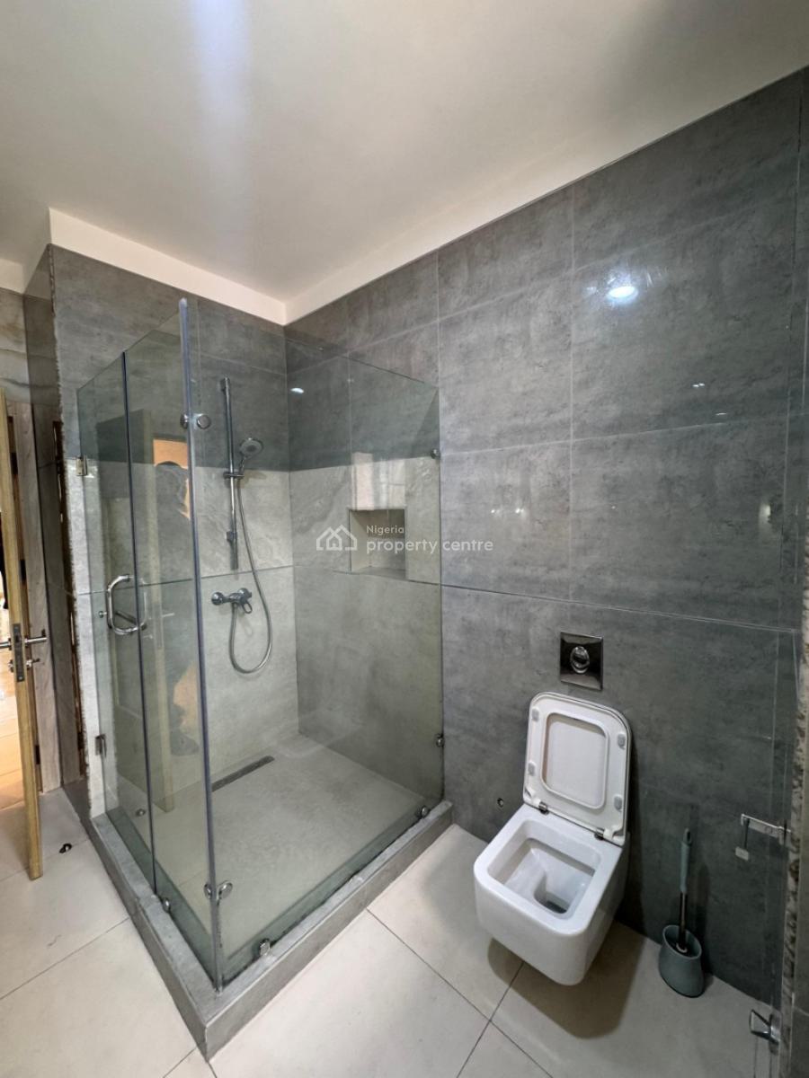 Spacious  3 Bedroom Apartment with Bq and Swimming Pool, Banana Island, Ikoyi, Lagos, Flat / Apartment for Rent