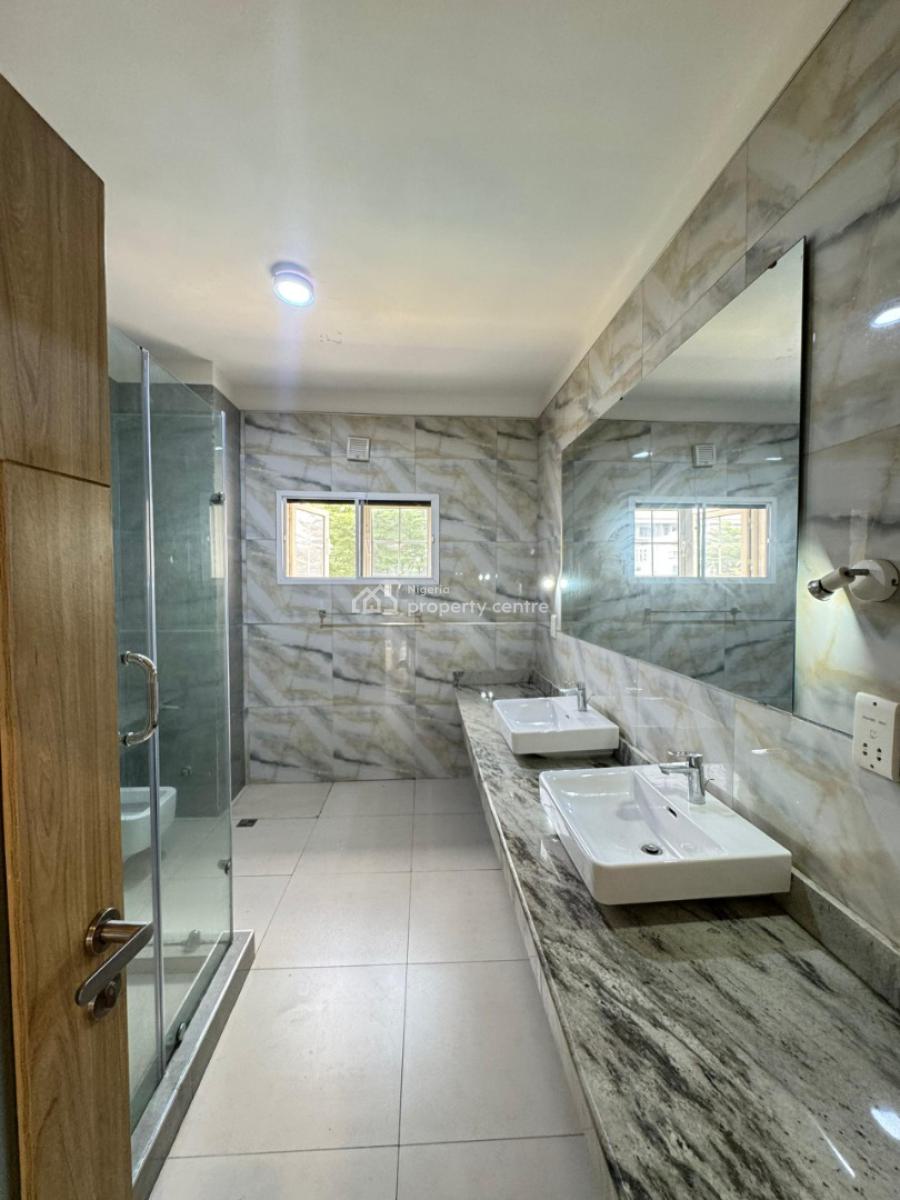 Spacious  3 Bedroom Apartment with Bq and Swimming Pool, Banana Island, Ikoyi, Lagos, Flat / Apartment for Rent